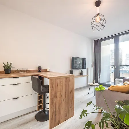 Park Free Garage Parking